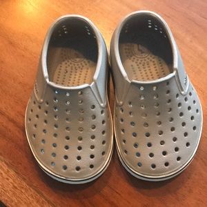 Barely used native shoes